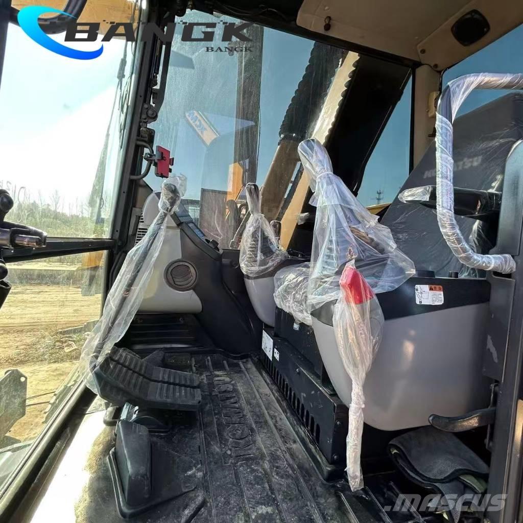 Komatsu pc70 Roomikekskavaatorid