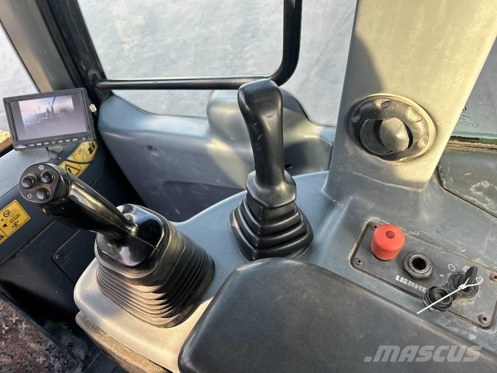 Liebherr LR634 Roomiklaadurid