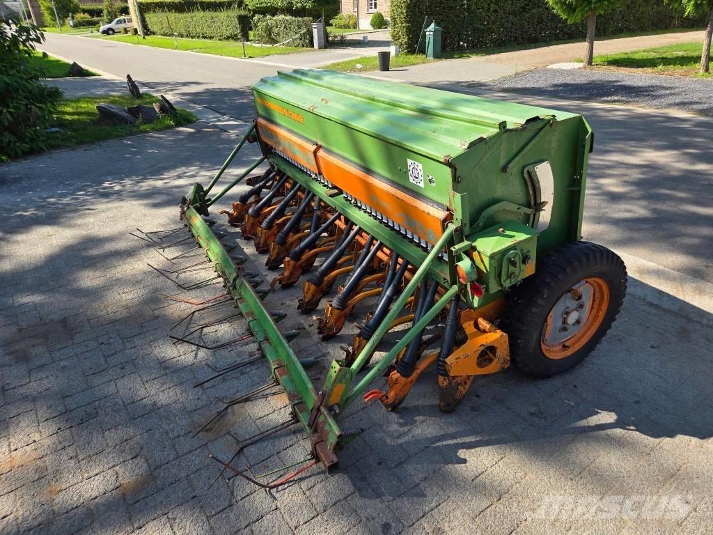 Amazone D8-30 Külvikud