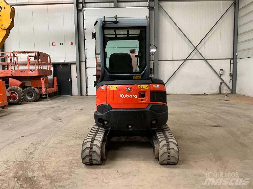Kubota U 27-4 Miniekskavaatorid < 7 t