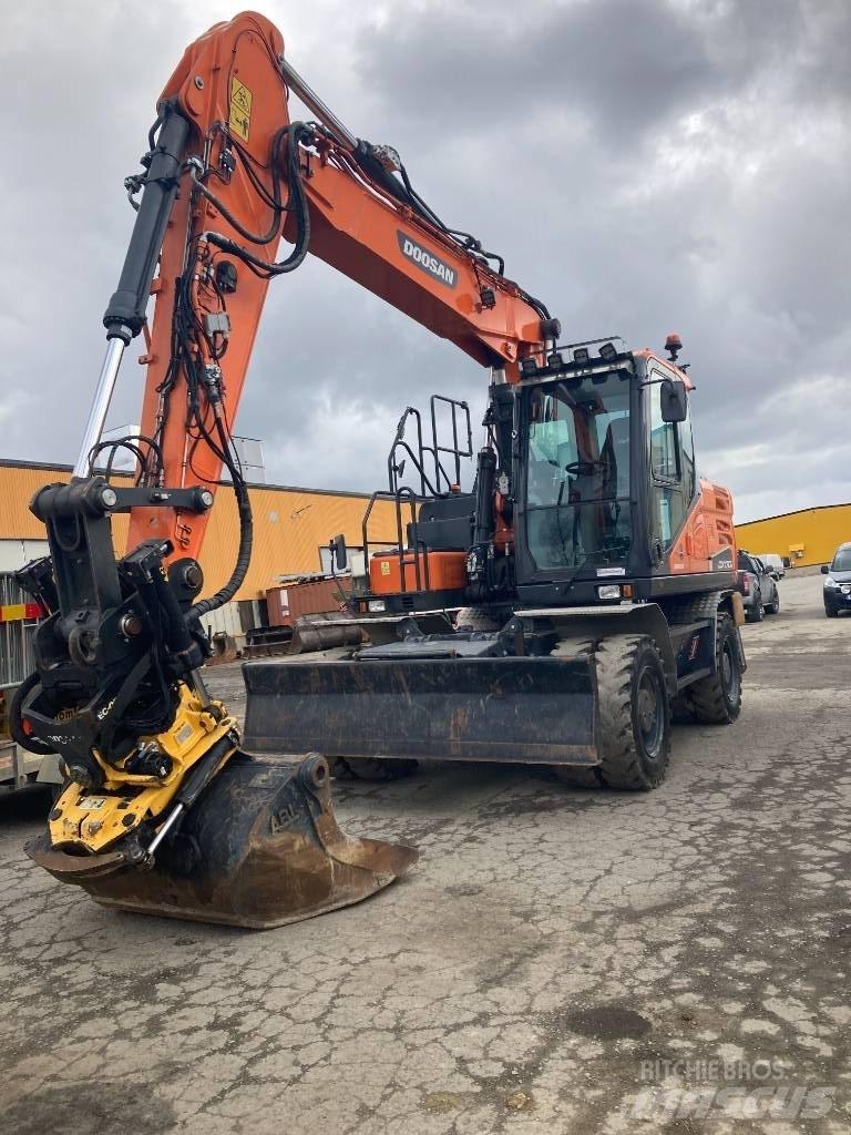 Doosan DX 170 W Ratasekskavaatorid