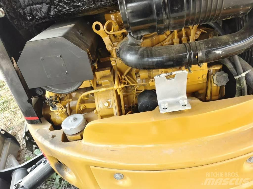 CAT 303 CR Miniekskavaatorid < 7 t