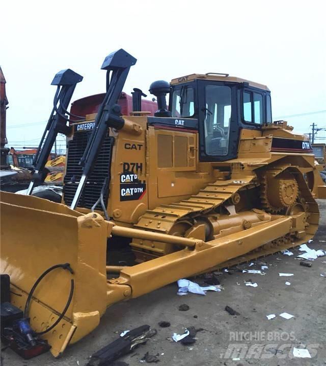 CAT D7H Buldooserid