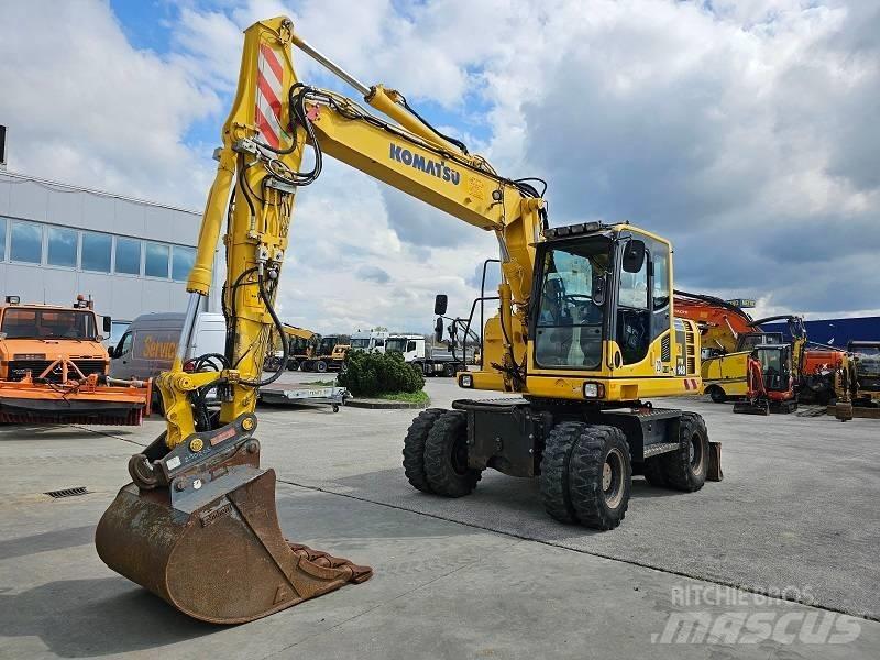 Komatsu PW 148-8 Ratasekskavaatorid