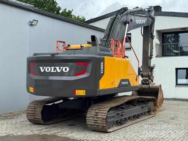 Volvo EC 300 EL Roomikekskavaatorid