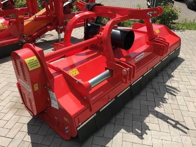 Maschio Bufalo 280 Muu silokoristustehnika