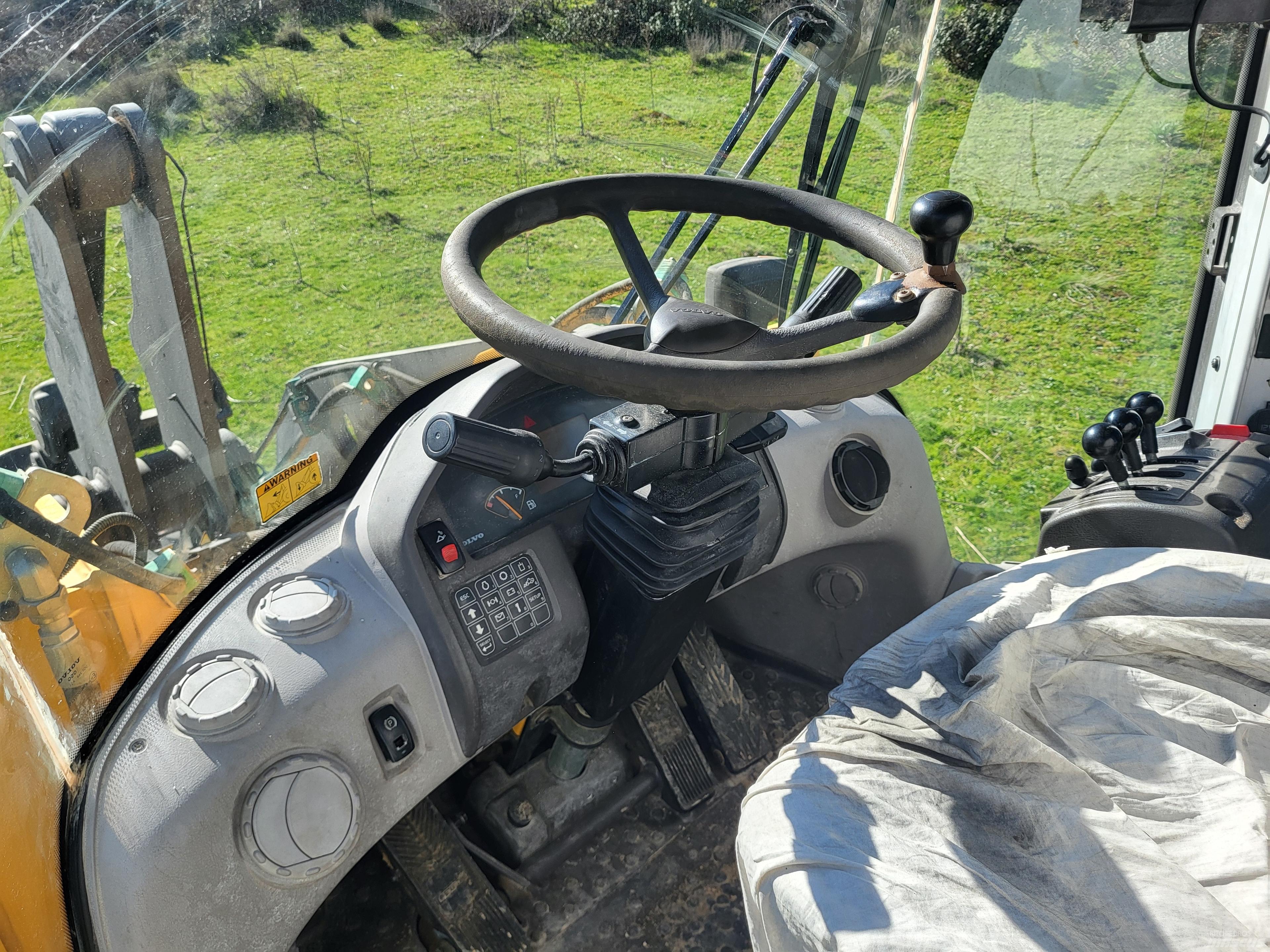 Volvo L90f Rataslaadurid