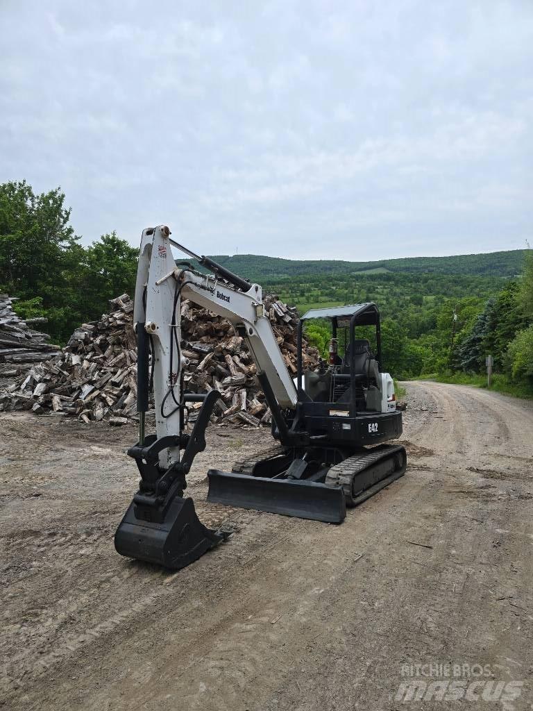 Bobcat E 42 Miniekskavaatorid < 7 t
