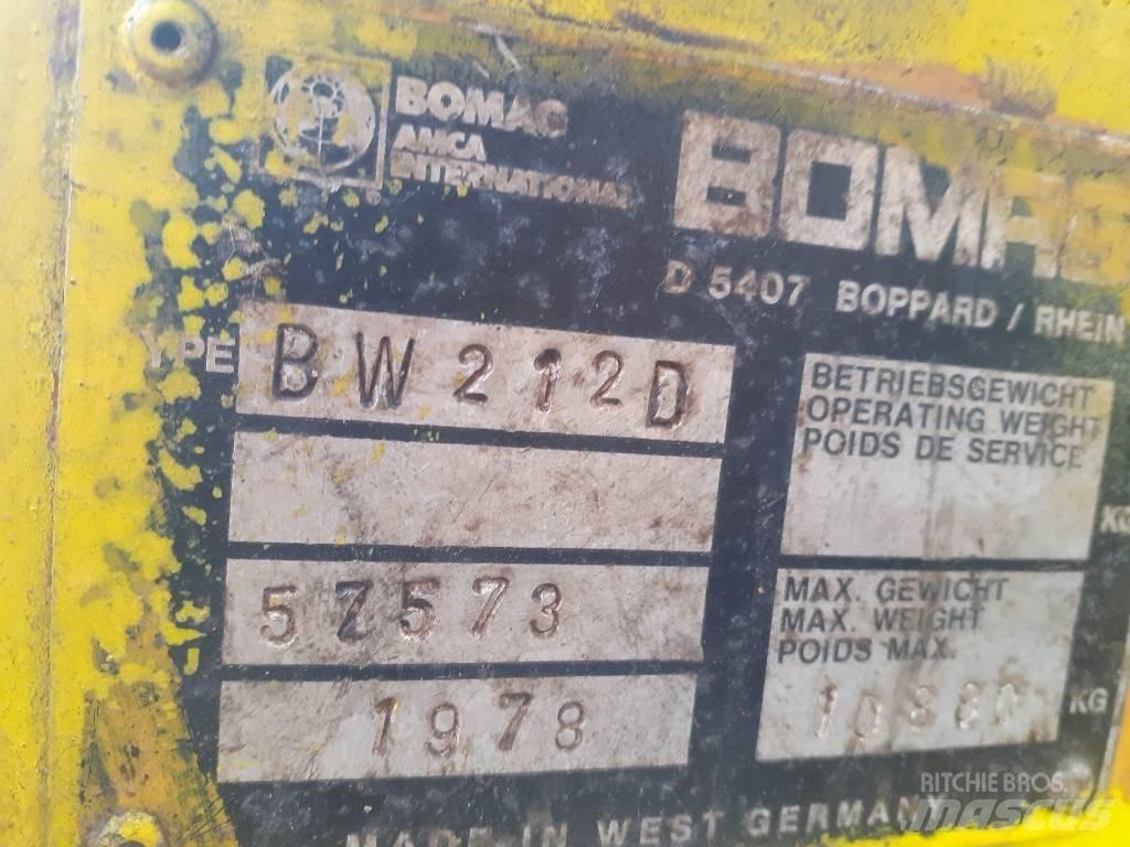 Bomag BW 212 D Pinnasetihendajad