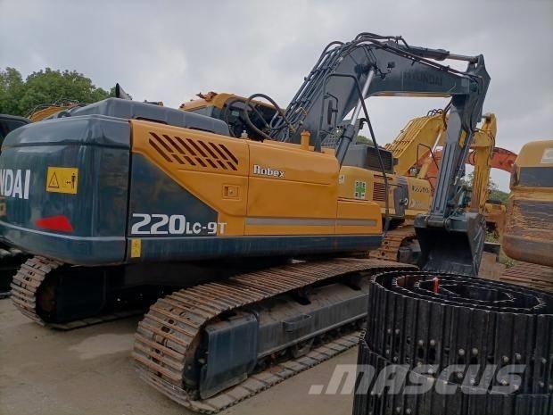 Hyundai 220LC Roomikekskavaatorid