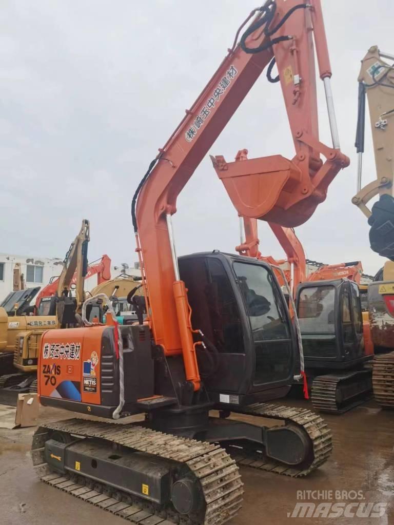 Hitachi ZX 70 Miniekskavaatorid < 7 t