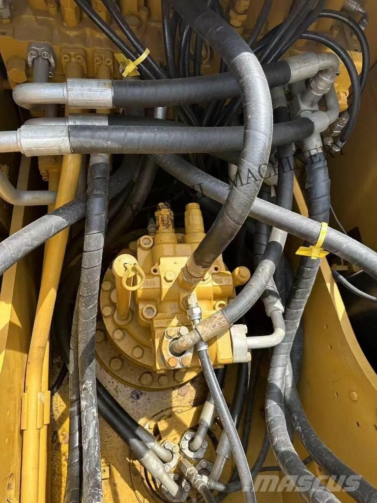 CAT 323 D2 Roomikekskavaatorid