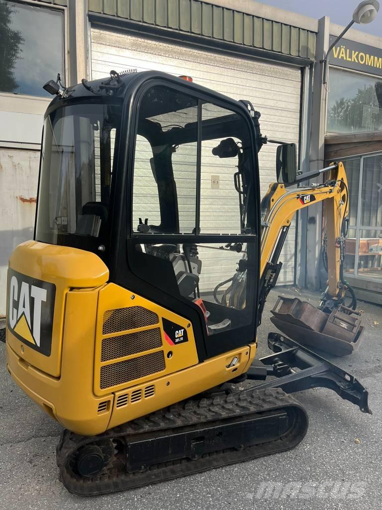 CAT 301.7 D Rototilt Miniekskavaatorid < 7 t