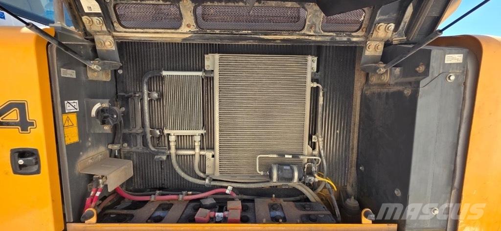 Liebherr 924 Roomikekskavaatorid