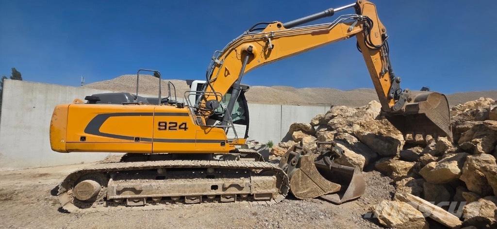 Liebherr 924 Roomikekskavaatorid