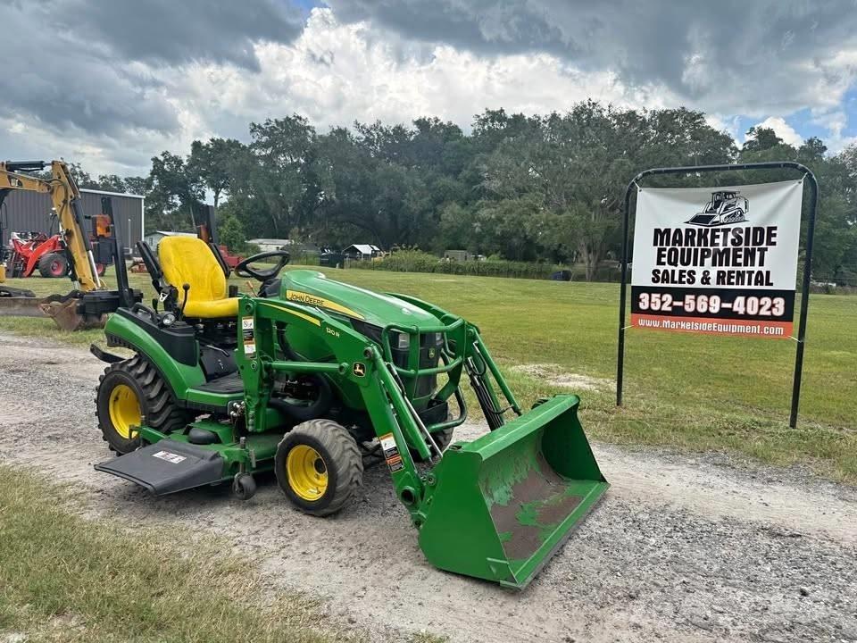 John Deere 1025 R Traktorid