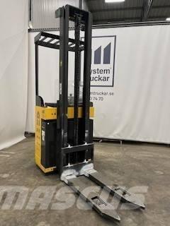 Atlet A/160STJN420 Platvormiga virnastajad