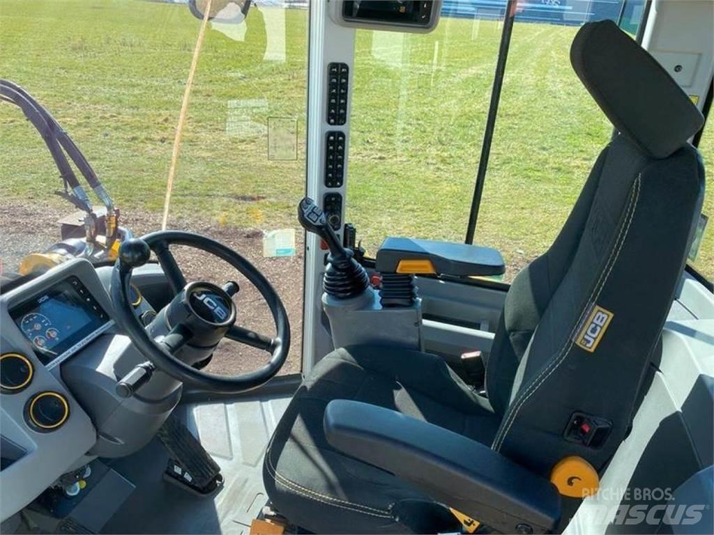 JCB 437 HT Rataslaadurid