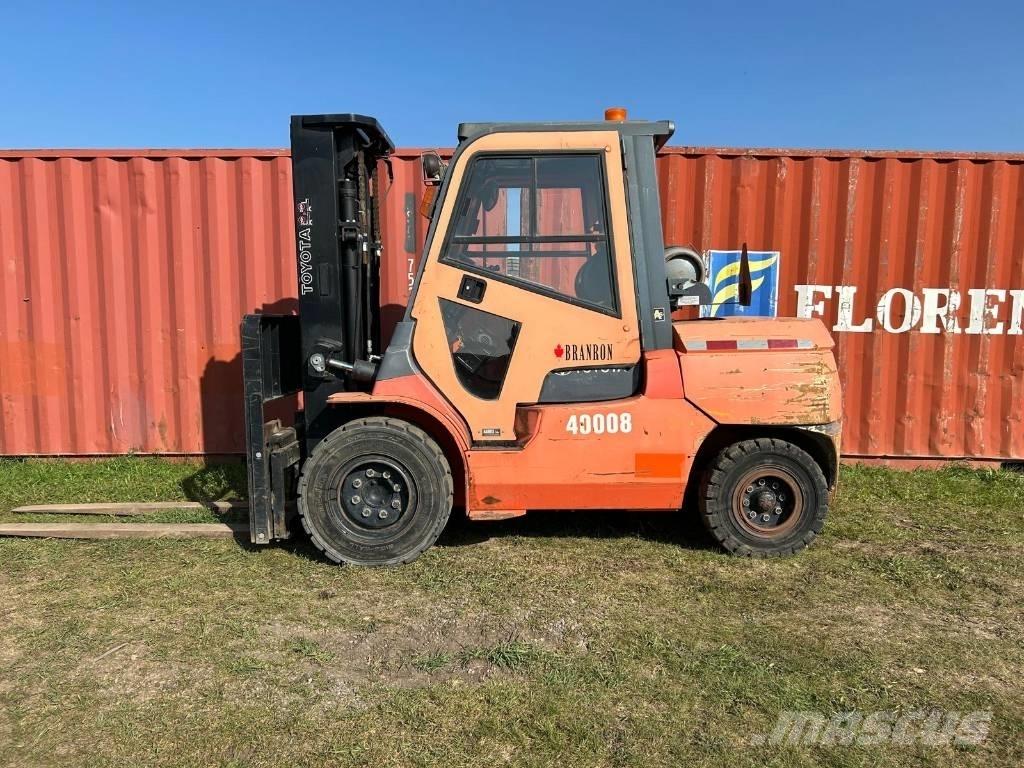 Toyota 7 FGU 45 Kahveltõstukid - muud
