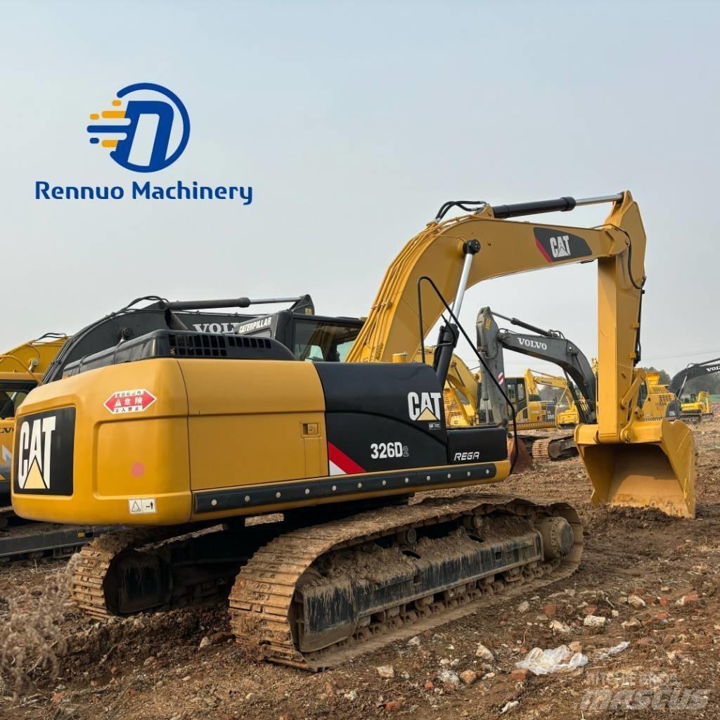 CAT 326D2 Roomikekskavaatorid