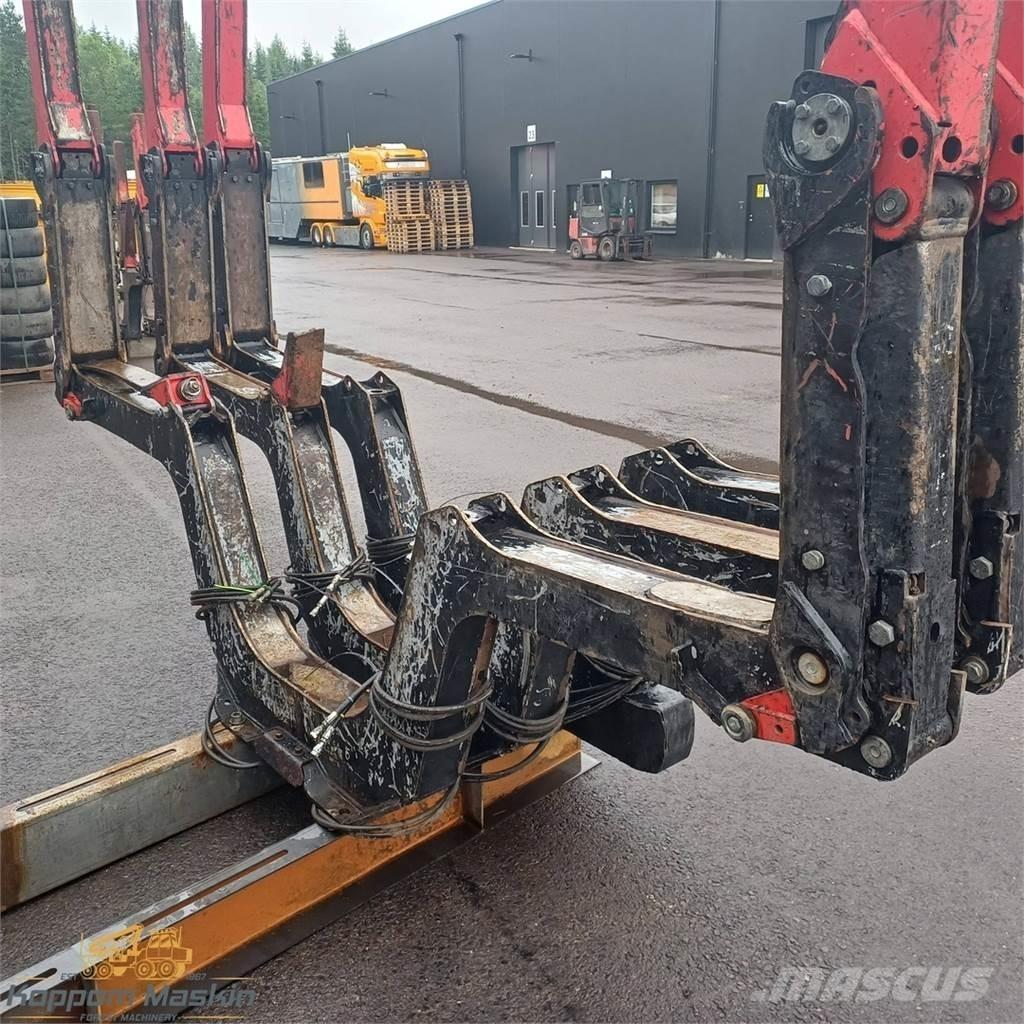 Komatsu 895 Muud osad