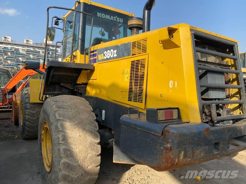 Komatsu WA 380-3 Rataslaadurid