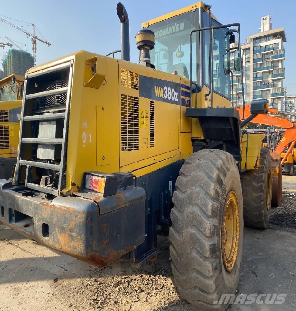 Komatsu WA 380-3 Rataslaadurid