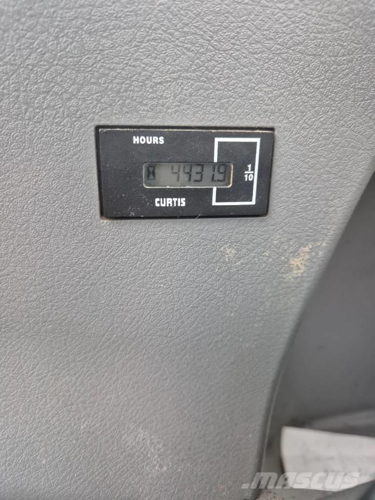 Bobcat E 80 Väikeekskavaatorid 7t-12t