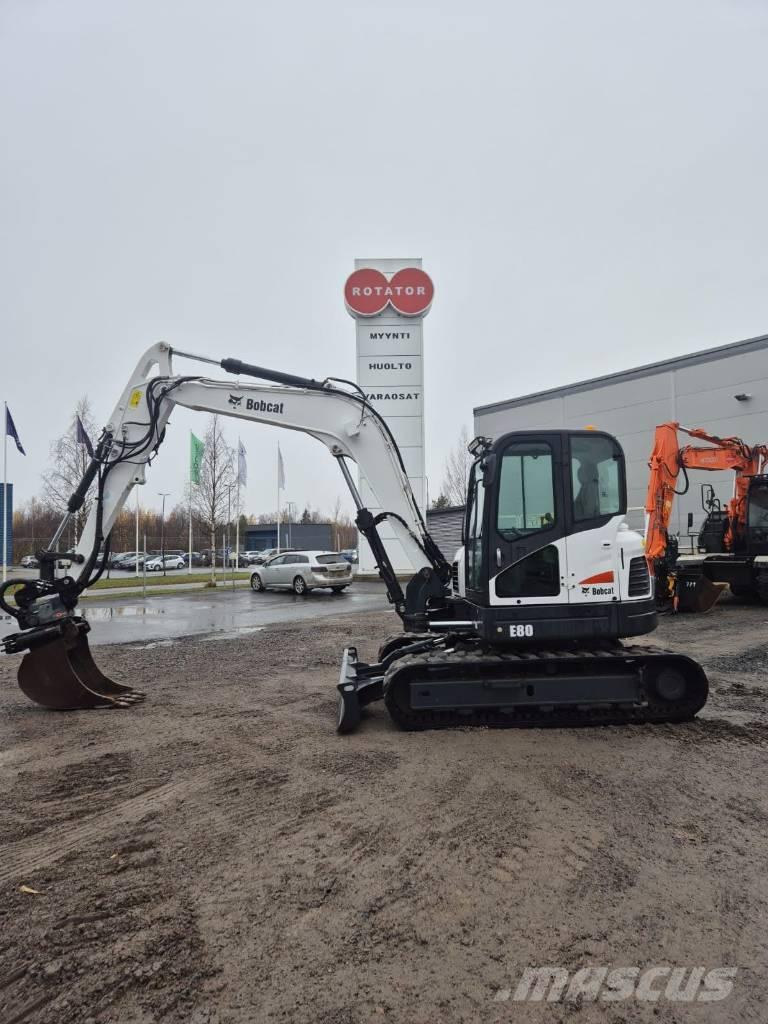 Bobcat E 80 Väikeekskavaatorid 7t-12t