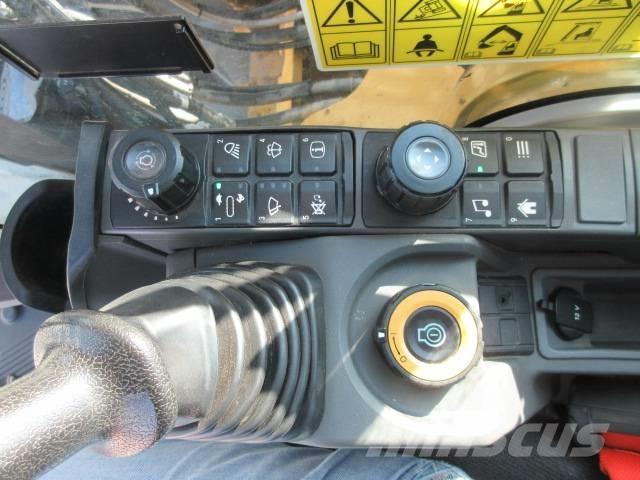 CAT 320 GC Roomikekskavaatorid