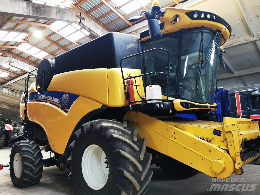 New Holland CX 8.90 Teraviljakombainid