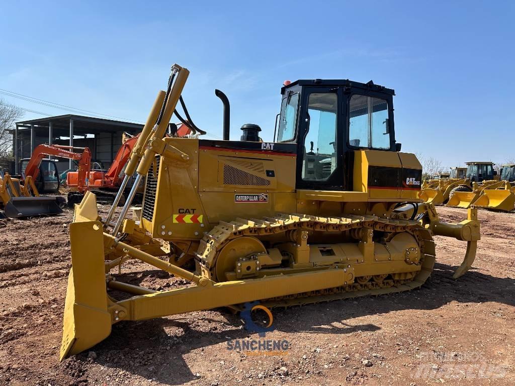 CAT D 6 G Buldooserid