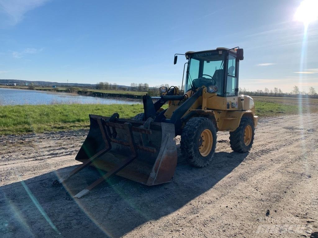 Volvo L 30 G Rataslaadurid