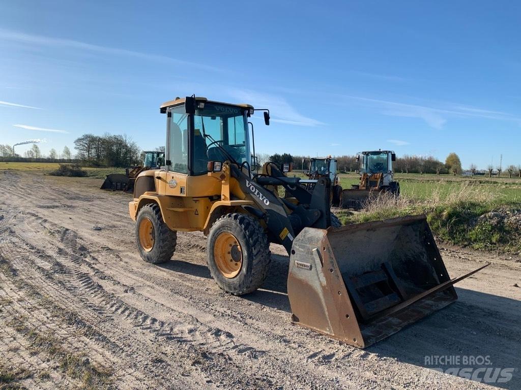 Volvo L 30 G Rataslaadurid