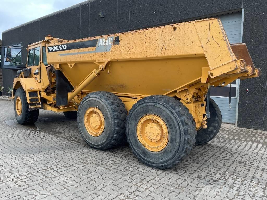 Volvo A25C Liigendraamiga pinnaseveokid
