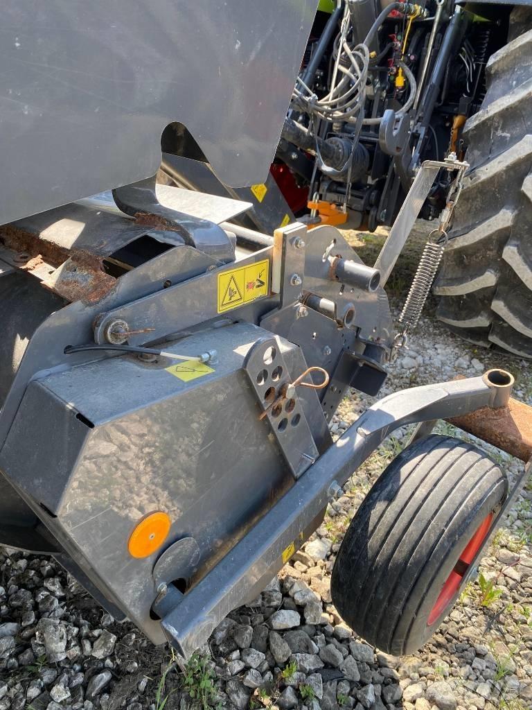 CLAAS Rollant 540 RC Ruloonpressid
