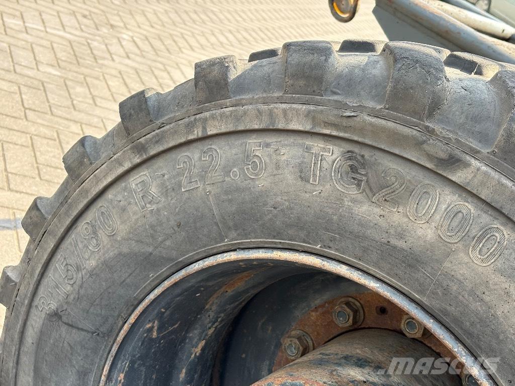 Hyundai 160W9-A Ratasekskavaatorid