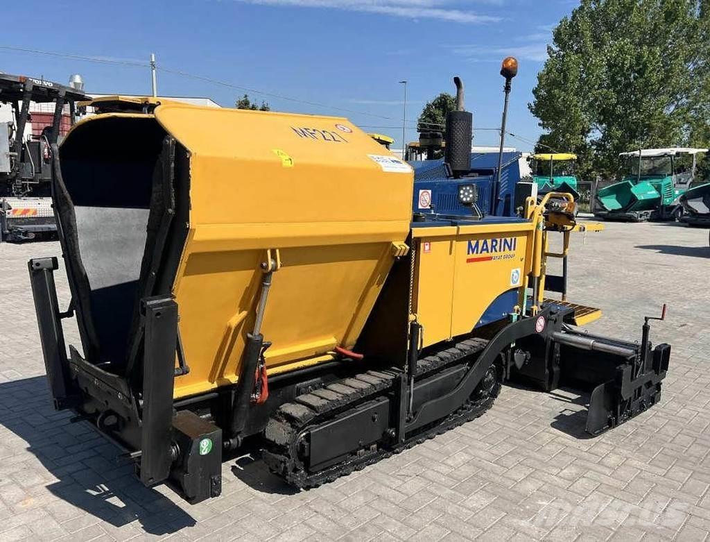 Marini MF 221 Asfaldilaoturid