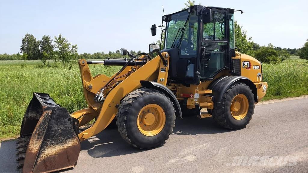 CAT 908M  Cat 908 Rataslaadurid