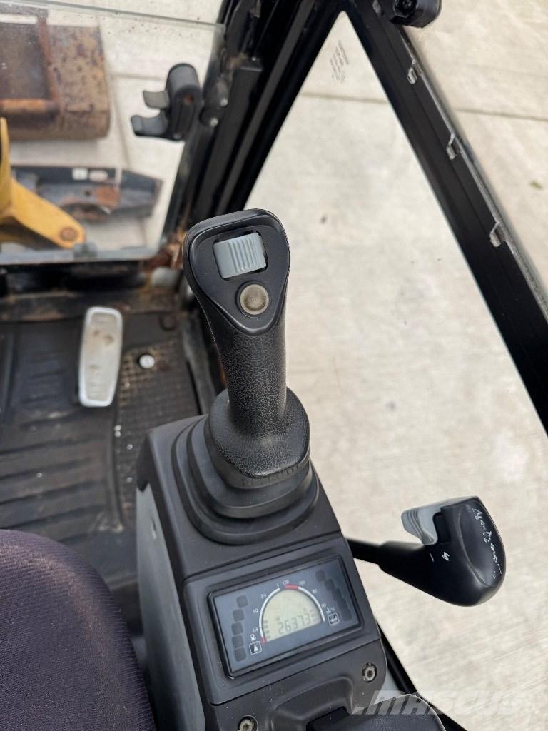 CAT 301.7 D Miniekskavaatorid < 7 t