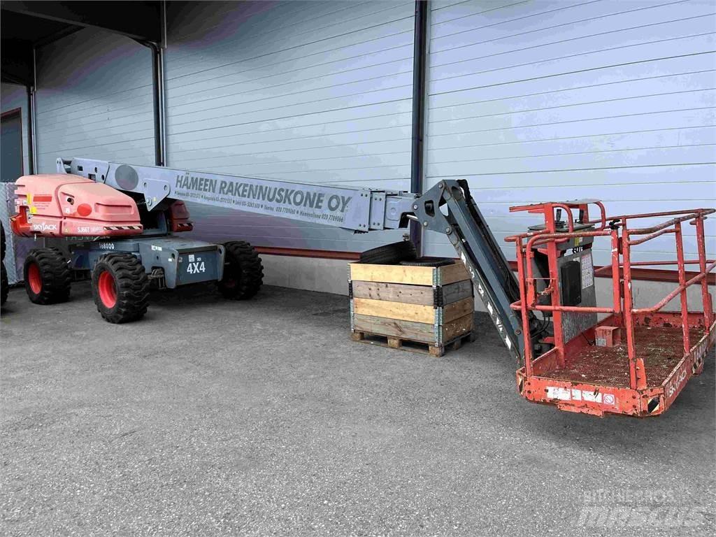 SkyJack SJ66 T Iseliikuvad poomtõstukid