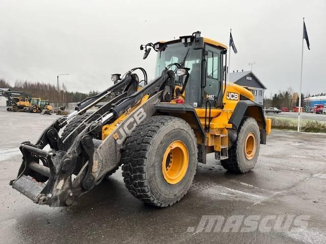 JCB 457 Rataslaadurid