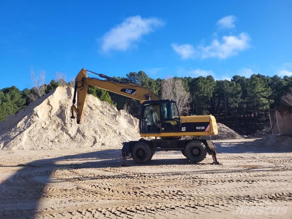 CAT 316d Ratasekskavaatorid