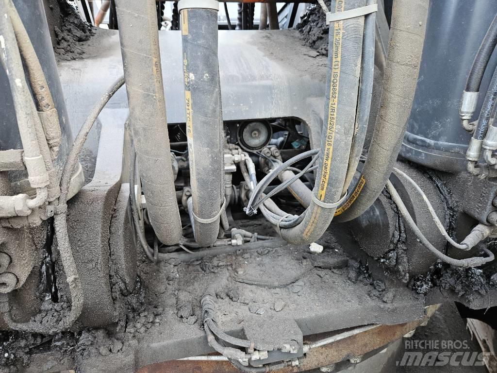 Doosan DX 340 LC Roomikekskavaatorid