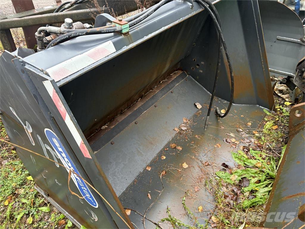 Snowstar HK700L Liivapuisturid ja soolapuisturid