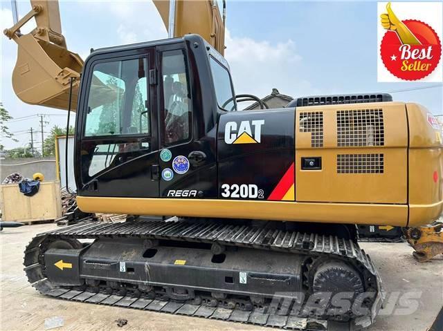 CAT 320 D Roomikekskavaatorid