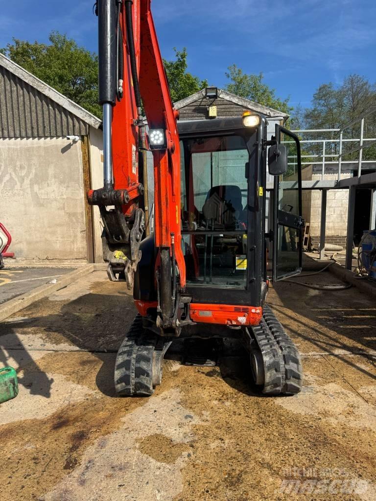Kubota U 27-4 Miniekskavaatorid < 7 t