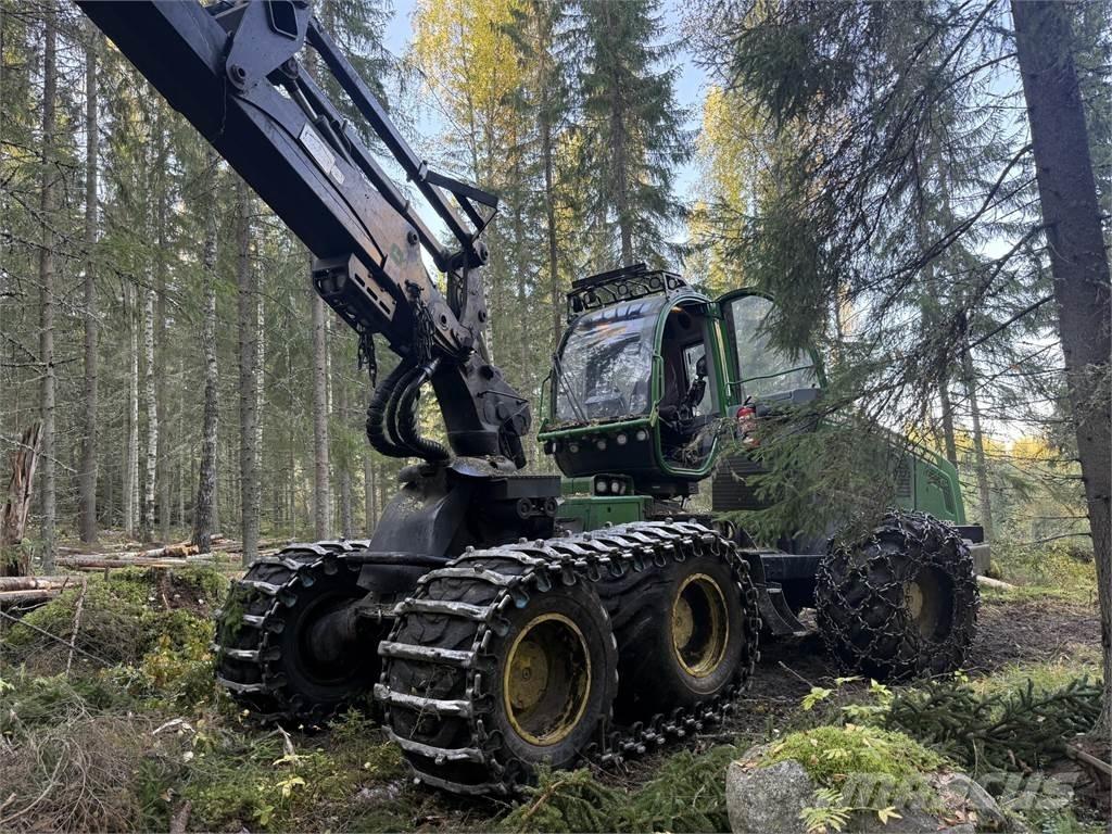 John Deere 1270E Harvesterid