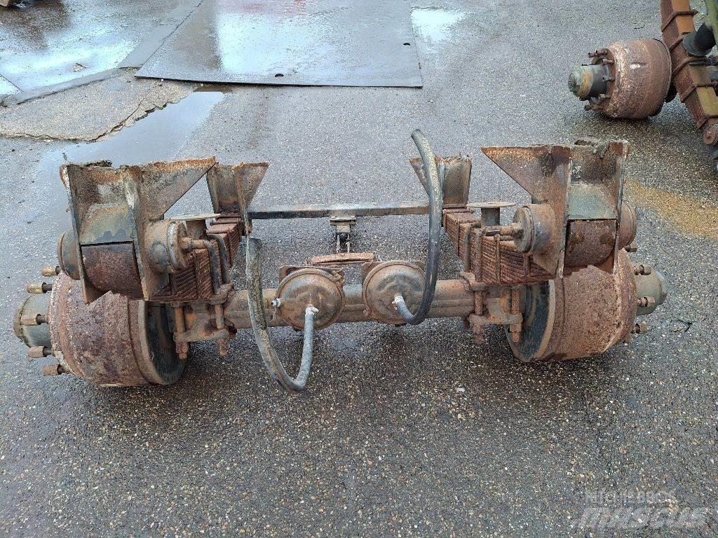 BPW 12 CM Sillad