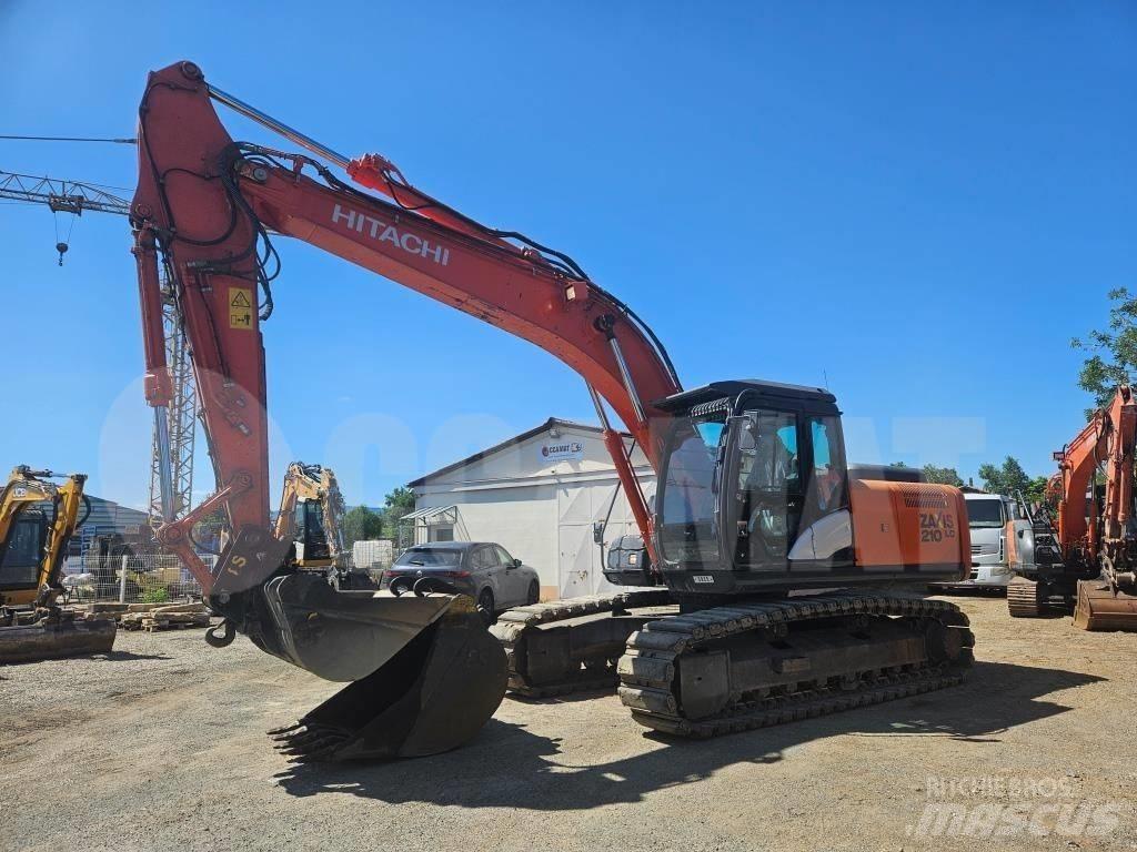 Hitachi ZX 210 LC Roomikekskavaatorid
